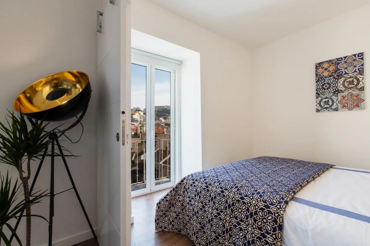 Amazing Downtown Apt With Small Balcony With View Over The Castle Lisboa 0*,  Portugal